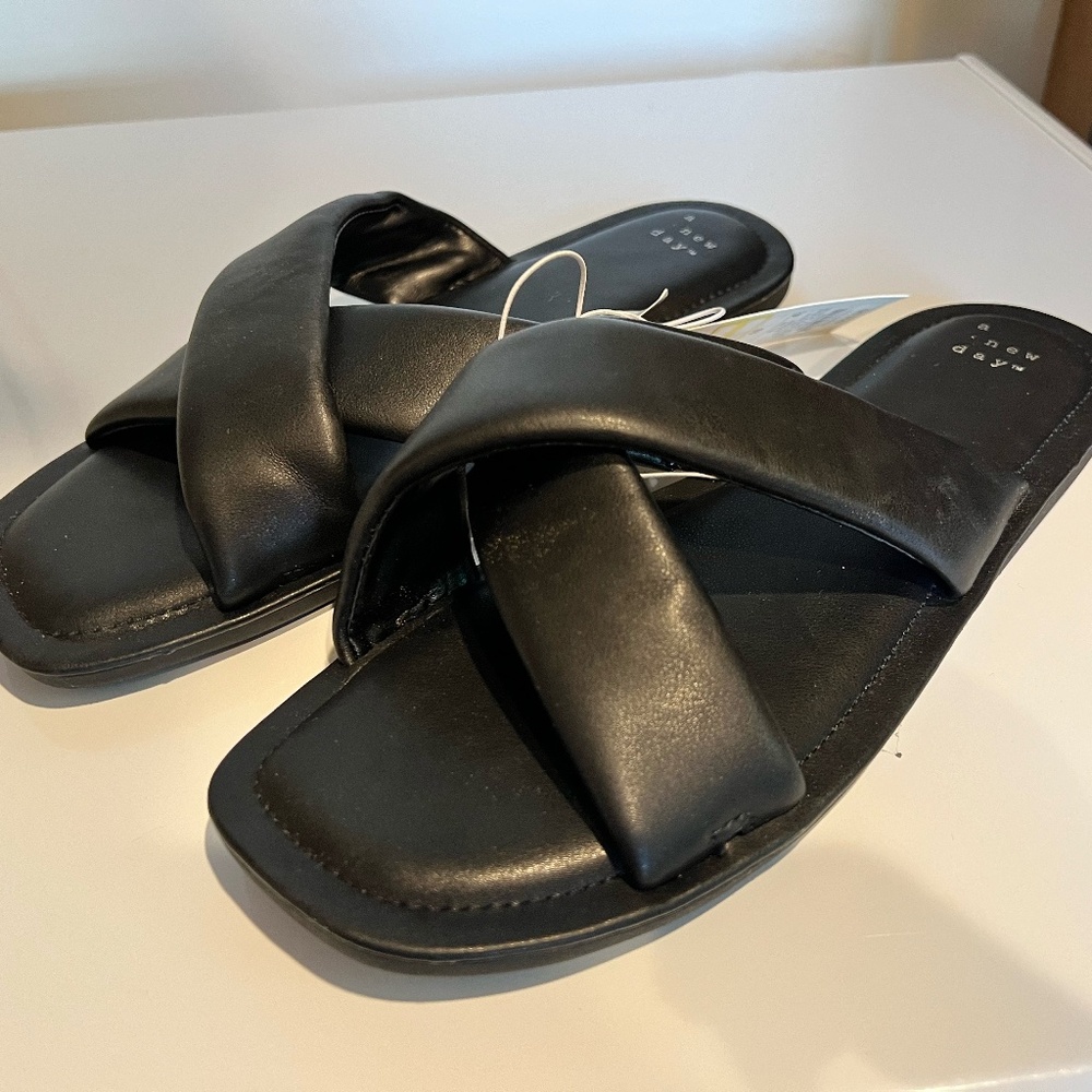 Women's Sandals Size 10